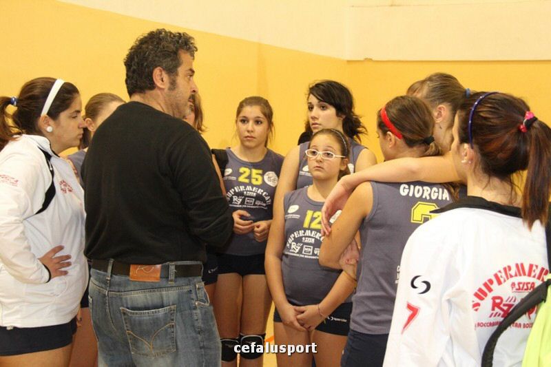 111116 volley 180y_tn.jpg